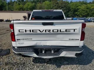 ✅ 2020 Chevrolet Silverado 1500 Custom • VIN: 1GCPYBEH1LZ124649 • Lot: 64847524. Wystawiony na Copart z przebiegiem 57 064 mil. Bezpłatny archiwum sprzedaży aukcyjnych z USA i szczegółowy raport historii pojazdu na DreamBid. Zdjęcie 6.
