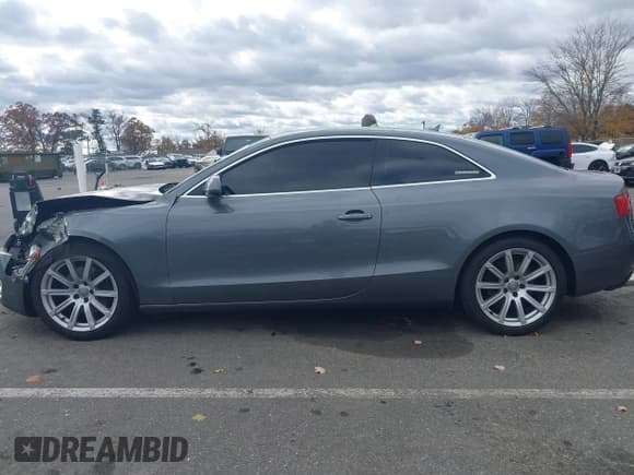 ✅ 2012 Audi A5 Prestige • VIN: WAUVFAFR5CA035239 • Lot: 43582942. Listed on IAAI with 156,288 mi. Free auction sales archive from the USA and detailed vehicle history report at DreamBid. Image 14.