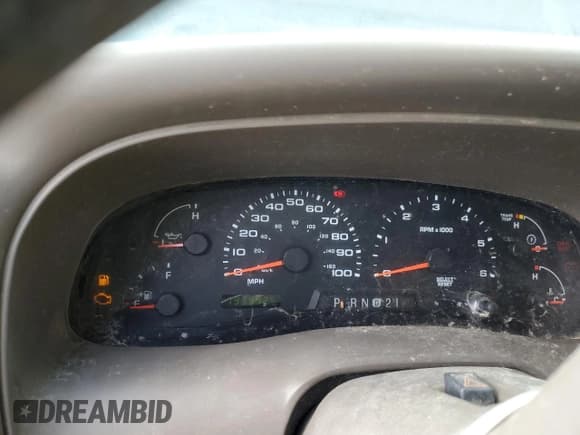 ✅ 2004 Ford Excursion Special Serv • VIN: 1FMNU41S74ED33740 • Lot: 51643285. Wystawiony na Copart z przebiegiem 193 942 mil. Bezpłatny archiwum sprzedaży aukcyjnych z USA i szczegółowy raport historii pojazdu na DreamBid. Zdjęcie 9.