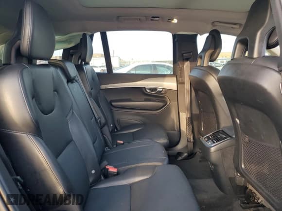✅ 2022 Volvo XC90 Momentum • VIN: YV4102CKXN1780939 • Lot: 44514105. Listed on Copart with 79,370 mi. Free auction sales archive from the USA and detailed vehicle history report at DreamBid. Image 11.