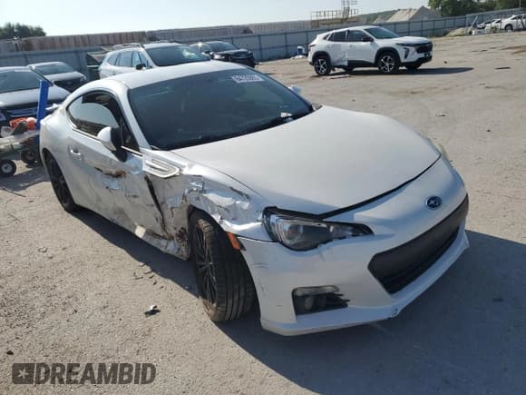 ✅ 2013 Subaru BRZ Limited • VIN: JF1ZCAC15D1604688 • Lot: 64725965. Listed on Copart with 132,879 mi. Free auction sales archive from the USA and detailed vehicle history report at DreamBid. Image 4.