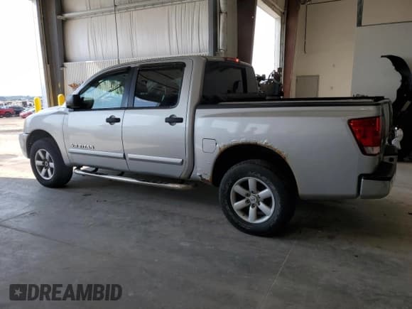 ✅ 2010 Nissan Titan SE • VIN: 1N6AA0EC0AN309103 • Лот: 67045135. Опубликован ранее на Copart с пробегом 150 101 миль. Бесплатный доступ к архиву аукционных продаж из США и подробный отчёт об истории автомобиля на DreamBid. Изображение 2.