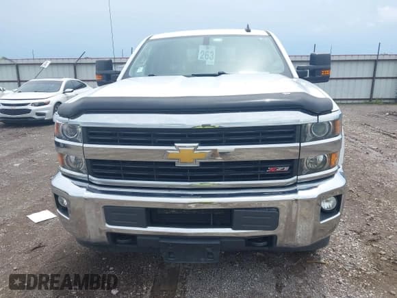 ✅ 2017 Chevrolet Silverado 2500HD LT • VIN: 1GC1KVEG4HF103805 • Lot: 42528905. Listed on IAAI with 306,889 mi. Free auction sales archive from the USA and detailed vehicle history report at DreamBid. Image 12.