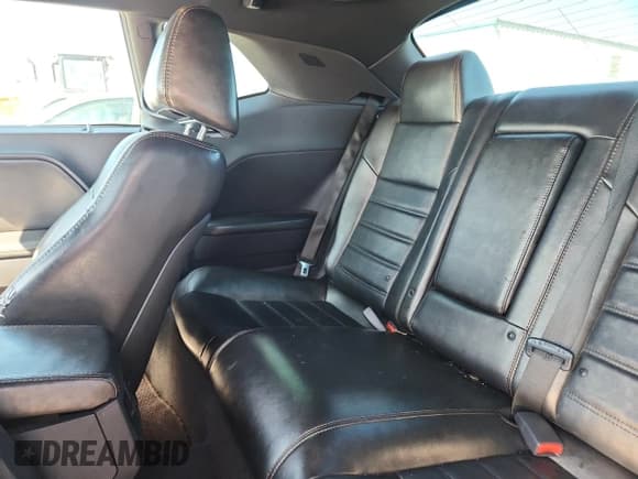 ✅ 2014 Dodge Challenger SXT • VIN: 2C3CDYAG9EH218344 • Лот: 90260685. Опубликован ранее на Copart с пробегом 182 294 миль. Бесплатный доступ к архиву аукционных продаж из США и подробный отчёт об истории автомобиля на DreamBid. Изображение 10.