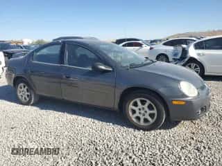 2004 Dodge Neon SXT z VIN 1B3ES56C24D518576, wystawiony jako Copart lot #65698505 z przebiegiem 195 289 mil mil oraz Szkoda całkowita • Salvage title. Historia ofert i sprzedaży dostępna na DreamBid. Obrazek 4.