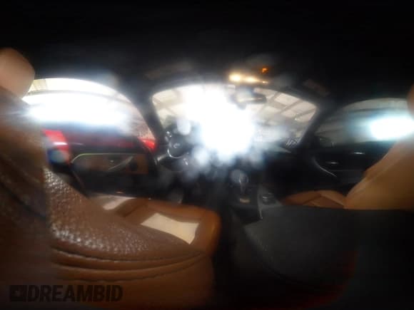 ✅ 2016 BMW 4 Series 435i xDrive • VIN: WBA3R5C52GK374385 • Lot: 42096666. Wystawiony na IAAI z przebiegiem 120 122 mil. Bezpłatny archiwum sprzedaży aukcyjnych z USA i szczegółowy raport historii pojazdu na DreamBid. Zdjęcie 18.