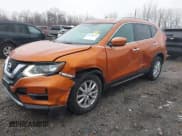 ✅ 2017 Nissan Rogue SL • VIN: 5N1AT2MV5HC741988 • Lot: 43794637. Wystawiony na IAAI z przebiegiem 141 965 mil. Bezpłatny archiwum sprzedaży aukcyjnych z USA i szczegółowy raport historii pojazdu na DreamBid. Zdjęcie 18.