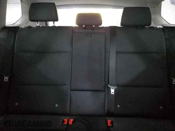 ✅ 2015 BMW X3 xDrive28i • VIN: 5UXWX9C50F0D57013 • Lot: 80635545. Wystawiony na Copart z przebiegiem 79 484 mil. Bezpłatny archiwum sprzedaży aukcyjnych z USA i szczegółowy raport historii pojazdu na DreamBid. Zdjęcie 10.