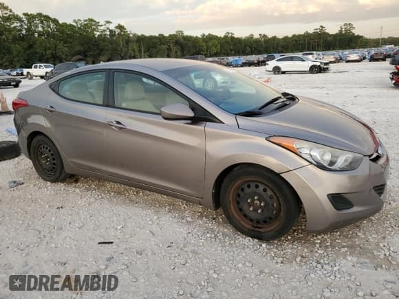 ✅ 2013 Hyundai Elantra Limited • VIN: 5NPDH4AE3DH179719 • Lot: 86705725. Listed on Copart with 125,043 mi. Free auction sales archive from the USA and detailed vehicle history report at DreamBid. Image 4.