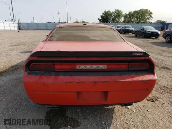 2009 Dodge Challenger SRT-8 z VIN 2B3LJ74W29H569671, wystawiony jako Copart lot #71186264 z przebiegiem Nie podano mil oraz Szkoda całkowita • Salvage title. Historia ofert i sprzedaży dostępna na DreamBid. Obrazek 6.