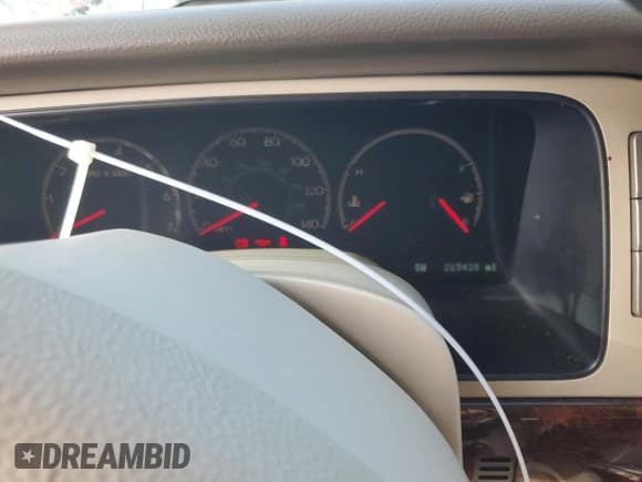 ✅ 2004 Lincoln Navigator Luxury • VIN: 5LMFU27R54LJ21697 • Lot: 71861655. Listed on Copart with 265,430 mi. Free auction sales archive from the USA and detailed vehicle history report at DreamBid. Image 9.