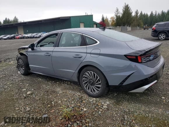 ✅ 2025 Hyundai Sonata SEL • VIN: KMHL34JJ0SA104094 • Lot: 91899465. Wystawiony na Copart z przebiegiem 10 094 mil. Bezpłatny archiwum sprzedaży aukcyjnych z USA i szczegółowy raport historii pojazdu na DreamBid. Zdjęcie 2.