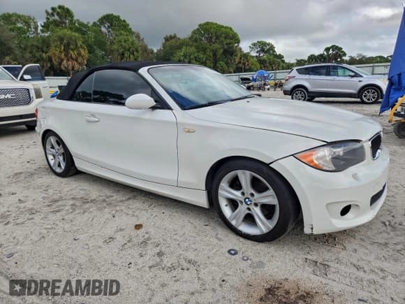 ✅ 2008 BMW 1 Series 128i • VIN: WBAUL73588VE88198 • Lot: 96302915. Listed on Copart with 167,619 mi. Free auction sales archive from the USA and detailed vehicle history report at DreamBid. Image 4.