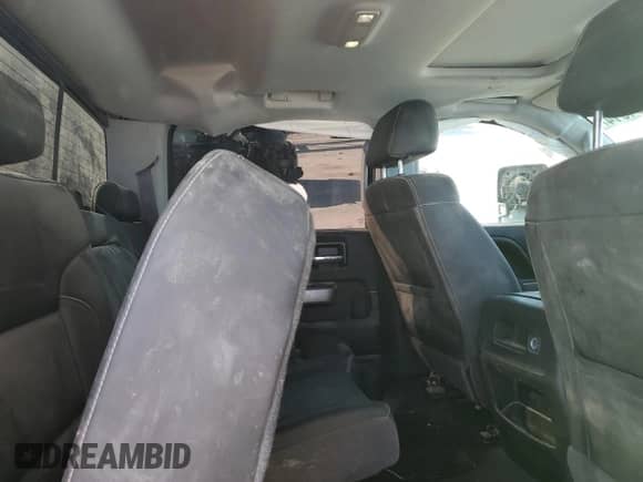 2017 Chevrolet Silverado 3500HD LTZ с VIN 1GC4K0EY8HF108983, выставлен на аукционе Copart как лот 73534014 с пробегом 121 390 миль миль и Списание • Salvage title. История ставок и продаж доступна на DreamBid. Изображение 10.