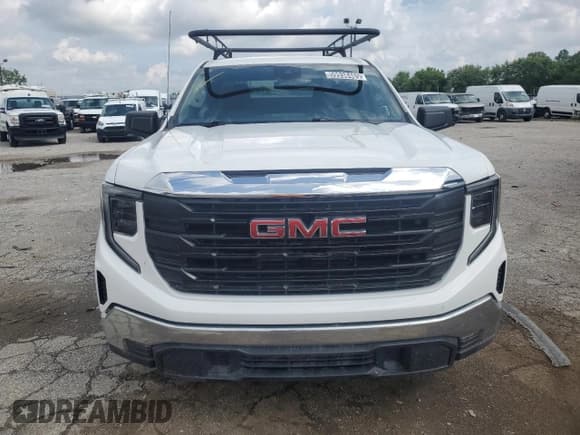 ✅ 2022 GMC Sierra 1500 Pro • VIN: 1GTRHAEK4NZ544455 • Lot: 59938465. Wystawiony na Copart z przebiegiem 92 134 mil. Bezpłatny archiwum sprzedaży aukcyjnych z USA i szczegółowy raport historii pojazdu na DreamBid. Zdjęcie 5.