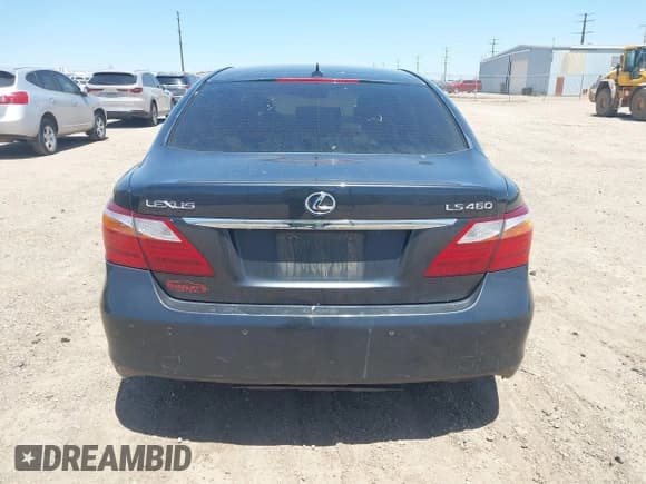 ✅ 2010 Lexus LS 460 • VIN: JTHBL5EF5A5101080 • Lot: 42298809. Listed on IAAI with 126,985 mi. Free auction sales archive from the USA and detailed vehicle history report at DreamBid. Image 16.