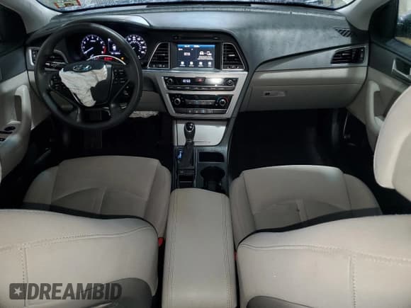 ✅ 2017 Hyundai Sonata SE • VIN: 5NPE24AF8HH483603 • Лот: 85405485. Опубликован ранее на Copart с пробегом 126 674 миль. Бесплатный доступ к архиву аукционных продаж из США и подробный отчёт об истории автомобиля на DreamBid. Изображение 8.