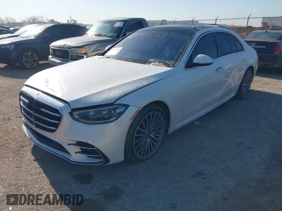 ✅ 2023 Mercedes-Benz S 500 • VIN: W1K6G6DB6PA186495 • Lot: 41977855. Wystawiony na IAAI z przebiegiem 27 308 mil. Bezpłatny archiwum sprzedaży aukcyjnych z USA i szczegółowy raport historii pojazdu na DreamBid. Zdjęcie 17.