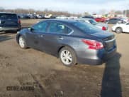 ✅ 2013 Nissan Altima SV • VIN: 1N4AL3APXDC917983 • Lot: 43881839. Listed on IAAI with 131,267 mi. Free auction sales archive from the USA and detailed vehicle history report at DreamBid. Image 3.