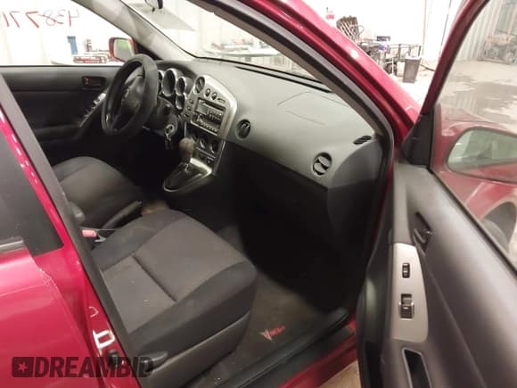 ✅ 2005 Pontiac Vibe • VIN: 5Y2SM63865Z450434 • Lot: 43877190. Wystawiony na IAAI z przebiegiem 74 790 mil. Bezpłatny archiwum sprzedaży aukcyjnych z USA i szczegółowy raport historii pojazdu na DreamBid. Zdjęcie 5.