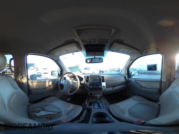 ✅ 2010 Nissan Frontier SE • VIN: 1N6AD0ER9AC438013 • Lot: 41852387. Wystawiony na IAAI z przebiegiem 200 220 mil. Bezpłatny archiwum sprzedaży aukcyjnych z USA i szczegółowy raport historii pojazdu na DreamBid. Zdjęcie 18.