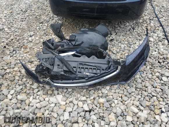 ✅ 2016 Chevrolet Cruze LS • VIN: 1G1PC5SH2G7117255 • Lot: 66146015. Listed on Copart with 116,790 mi. Free auction sales archive from the USA and detailed vehicle history report at DreamBid. Image 12.