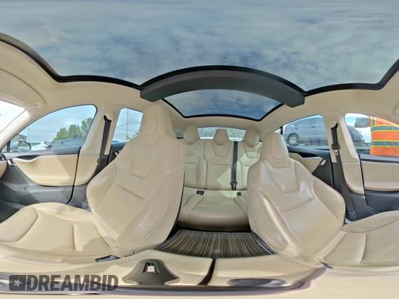 ✅ 2014 Tesla Model S P85D • VIN: 5YJSA1H24EFP66713 • Lot: 81722945. Listed on Copart with 128,639 mi. Free auction sales archive from the USA and detailed vehicle history report at DreamBid. Image 14.