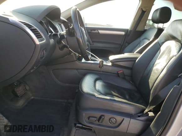✅ 2009 Audi Q7 Premium Plus • VIN: WA1EY74L49D016116 • Lot: 69693085. Listed on Copart with 301,673 mi. Free auction sales archive from the USA and detailed vehicle history report at DreamBid. Image 7.