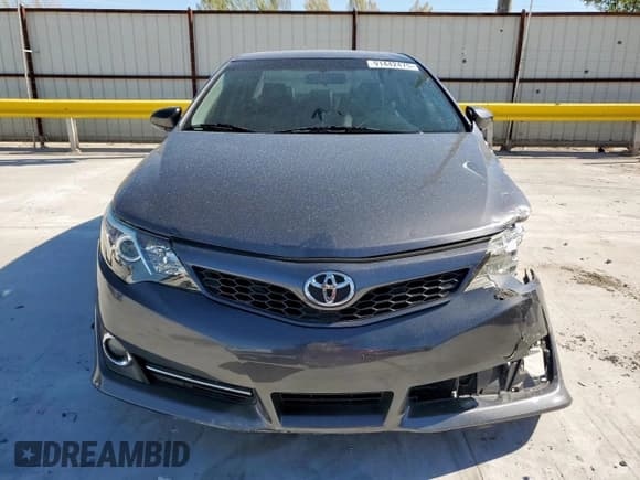 ✅ 2014 Toyota Camry L • VIN: 4T1BF1FK5EU310436 • Лот: 91442475. Опубликован ранее на Copart с пробегом 146 228 миль. Бесплатный доступ к архиву аукционных продаж из США и подробный отчёт об истории автомобиля на DreamBid. Изображение 5.