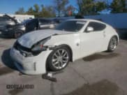 ✅ 2013 Nissan 370Z • VIN: JN1AZ4EH7DM383758 • Лот: 85679355. Опубликован ранее на Copart с пробегом 121 832 миль. Бесплатный доступ к архиву аукционных продаж из США и подробный отчёт об истории автомобиля на DreamBid. Изображение 1.