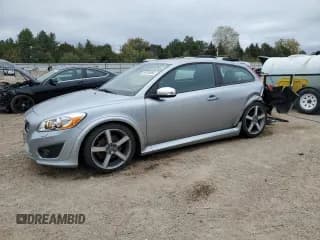 ✅ 2011 Volvo C30 • VIN: YV1672MK7B2192547 • Lot: 89706565. Wystawiony na Copart z przebiegiem 48 464 mil. Bezpłatny archiwum sprzedaży aukcyjnych z USA i szczegółowy raport historii pojazdu na DreamBid. Zdjęcie 1.