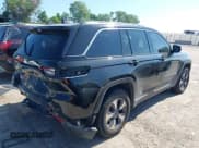 ✅ 2022 Jeep Grand Cherokee • VIN: 1C4RJYB67N8718013 • Lot: 42725067. Listed on IAAI with 24,230 mi. Free auction sales archive from the USA and detailed vehicle history report at DreamBid. Image 4.