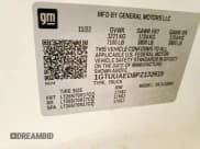 ✅ 2023 GMC Sierra 1500 Pro • VIN: 1GTUUAED8PZ132615 • Lot: 61497545. Wystawiony na Copart z przebiegiem 99 137 mil. Bezpłatny archiwum sprzedaży aukcyjnych z USA i szczegółowy raport historii pojazdu na DreamBid. Zdjęcie 12.