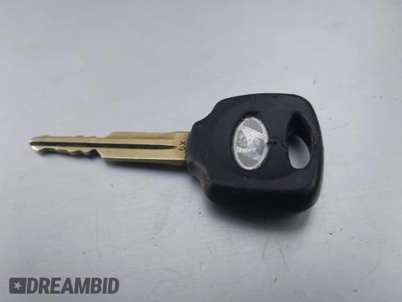 ✅ 2002 Hyundai XG L • VIN: KMHFU45E42A231664 • Лот: 43608761. Опубликован ранее на IAAI с пробегом 95 607 миль. Бесплатный доступ к архиву аукционных продаж из США и подробный отчёт об истории автомобиля на DreamBid. Изображение 11.