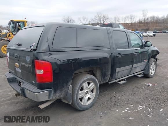 ✅ 2008 Chevrolet Silverado 1500 LTZ • VIN: 2GCEK13Y881162613 • Lot: 41893222. Listed on IAAI with 192,078 mi. Free auction sales archive from the USA and detailed vehicle history report at DreamBid. Image 4.