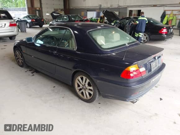 2001 BMW 3 Series 330Ci with VIN WBABS53491JU83172, listed as a IAAI auction lot 42643364 with 92,798 mi miles and . Bid and sale history available at DreamBid. Image 3.