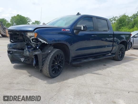 ✅ 2022 Chevrolet Silverado 1500 RST • VIN: 3GCUYEED3NG178118 • Лот: 42201383. Опубликован ранее на IAAI с пробегом 63 065 миль. Бесплатный доступ к архиву аукционных продаж из США и подробный отчёт об истории автомобиля на DreamBid. Изображение 2.