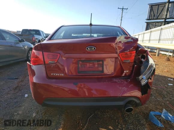 ✅ 2010 Kia Forte SX • VIN: KNAFW4A37A5128763 • Lot: 90650845. Listed on Copart with 212,195 mi. Free auction sales archive from the USA and detailed vehicle history report at DreamBid. Image 6.