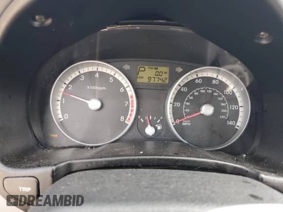 2009 Hyundai Accent Auto GLS с VIN KMHCN46C59U302439, выставлен на аукционе Copart как лот 73185974 с пробегом 97 742 миль миль и Списание • Salvage title. История ставок и продаж доступна на DreamBid. Изображение 9.