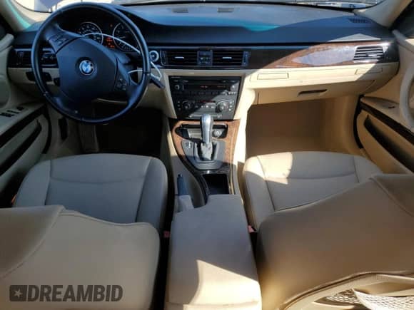 2006 BMW 3 Series 325i с VIN WBAVB135X6PT21389, выставлен на аукционе Copart как лот 80455535 с пробегом 91 883 миль миль и Списание • Salvage title. История ставок и продаж доступна на DreamBid. Изображение 8.