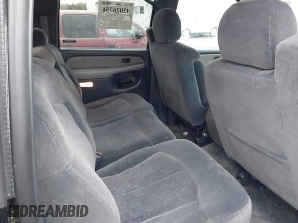 2000 Chevrolet Suburban LT с VIN 3GNFK16T1YG197268, выставлен на аукционе IAAI как лот 42026756 с пробегом 151 674 миль миль и . История ставок и продаж доступна на DreamBid. Изображение 8.