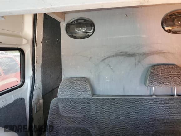 ✅ 2012 Nissan NV S • VIN: 1N6AF0LY3CN108413 • Лот: 70065885. Опубликован ранее на Copart с пробегом 208 713 миль. Бесплатный доступ к архиву аукционных продаж из США и подробный отчёт об истории автомобиля на DreamBid. Изображение 10.