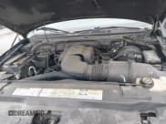 ✅ 1999 Ford Expedition XLT • VIN: 1FMRU1762XLB20611 • Lot: 42399329. Wystawiony na IAAI z przebiegiem 214 641 mil. Bezpłatny archiwum sprzedaży aukcyjnych z USA i szczegółowy raport historii pojazdu na DreamBid. Zdjęcie 10.