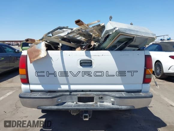 ✅ 2001 Chevrolet Silverado 1500 LS • VIN: 1GCEK19T21E118395 • Лот: 42276925. Опубликован ранее на IAAI с пробегом 220 451 миль. Бесплатный доступ к архиву аукционных продаж из США и подробный отчёт об истории автомобиля на DreamBid. Изображение 16.