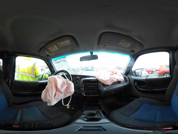 ✅ 2008 Ford Ranger XLT • VIN: 1FTZR45E88PA72964 • Lot: 43771885. Wystawiony na IAAI z przebiegiem 112 879 mil. Bezpłatny archiwum sprzedaży aukcyjnych z USA i szczegółowy raport historii pojazdu na DreamBid. Zdjęcie 18.