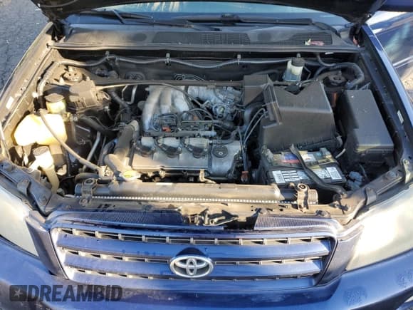 ✅ 2001 Toyota Highlander • VIN: JTEHF21A310015870 • Lot: 87053955. Listed on Copart with 269,098 mi. Free auction sales archive from the USA and detailed vehicle history report at DreamBid. Image 11.