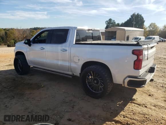 2020 Chevrolet Silverado 1500 High Country с VIN 1GCUYHET5LZ152688, выставлен на аукционе Copart как лот 82364784 с пробегом 131 276 миль миль и Чистый • Clean title. История ставок и продаж доступна на DreamBid. Изображение 2.