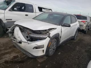 ✅ 2021 Hyundai Kona SEL • VIN: KM8K23AG6MU134103 • Лот: 81234053. Опубликован ранее на Copart с пробегом 50 695 миль. Бесплатный доступ к архиву аукционных продаж из США и подробный отчёт об истории автомобиля на DreamBid. Изображение 1.