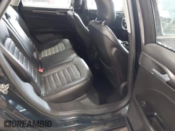 ✅ 2014 Ford Fusion SE • VIN: 3FA6P0T9XER248771 • Лот: 41640811. Опубликован ранее на IAAI с пробегом 113 981 миль. Бесплатный доступ к архиву аукционных продаж из США и подробный отчёт об истории автомобиля на DreamBid. Изображение 8.