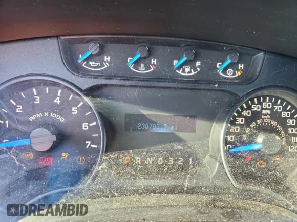 ✅ 2014 Ford F-150 XL • VIN: 1FTMF1CM5EKD62051 • Lot: 91361955. Listed on Copart with 230,703 mi. Free auction sales archive from the USA and detailed vehicle history report at DreamBid. Image 9.